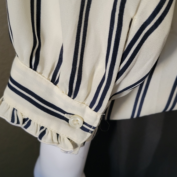 JCREW Off Shoulder Blouse - Picture 5 of 7